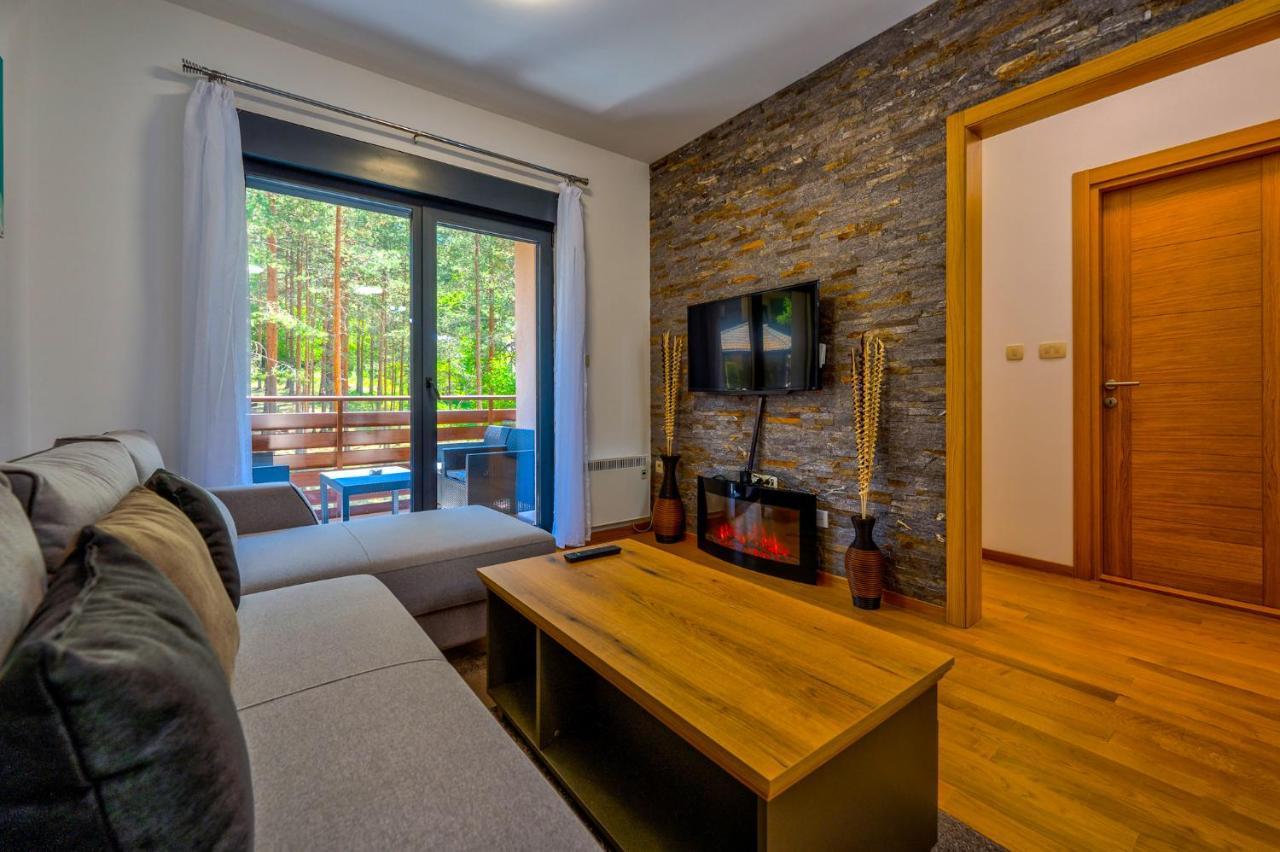 Vila Pekovic Green, Pine Trees View 2 Bedrooms Apartment Zlatibor Dış mekan fotoğraf