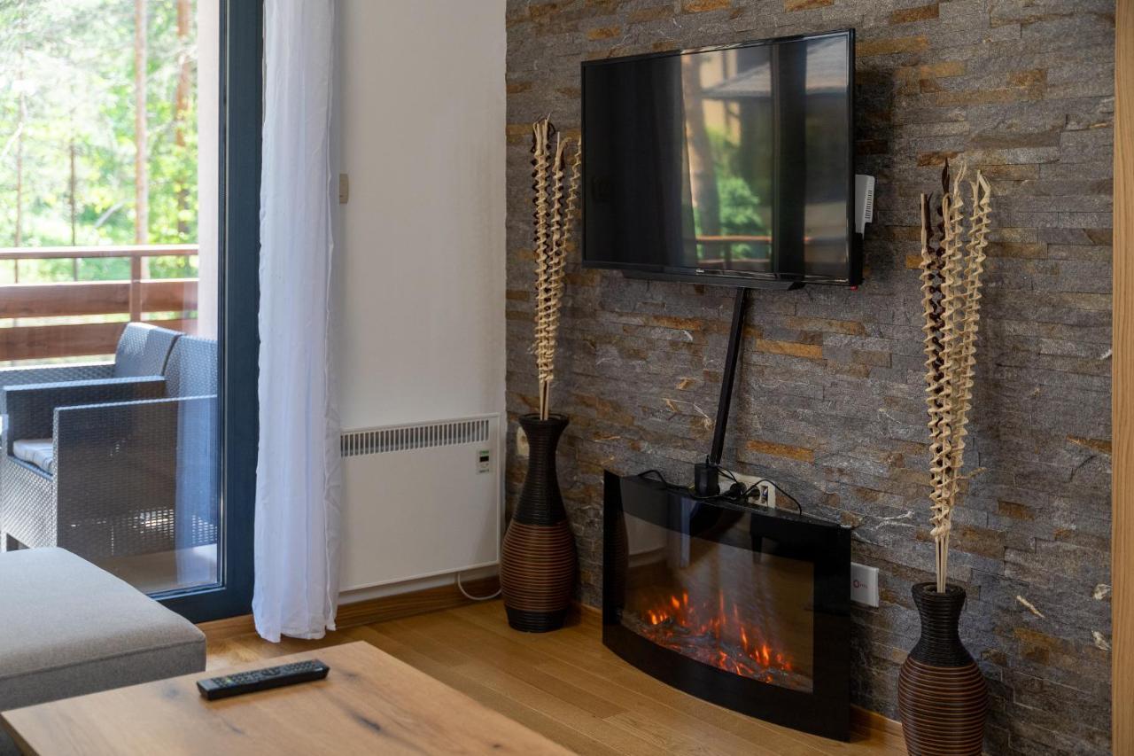 Vila Pekovic Green, Pine Trees View 2 Bedrooms Apartment Zlatibor Dış mekan fotoğraf